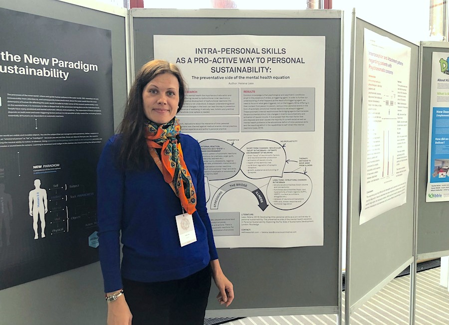 The author Dr. Helena Lass in Norway presenting the article