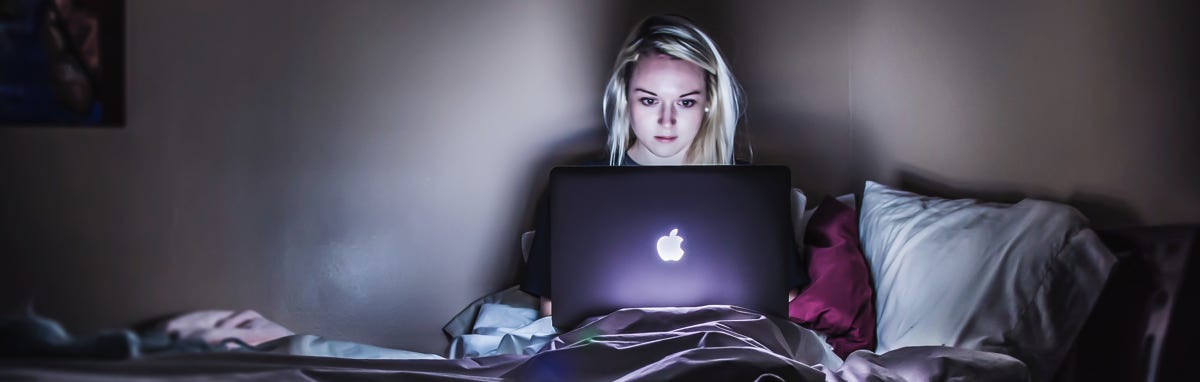 Avoid screen time before going to bed